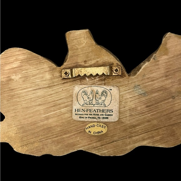 Hen Feathers Hand Cast Three Birds Gold Champagne Resin Wall Hanging Decor - Picture 11 of 14